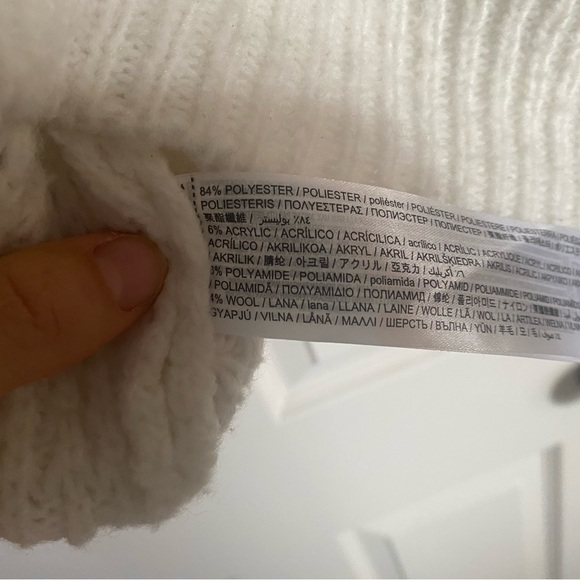 Mango Knitted sweater- white medium - Picture 8 of 8